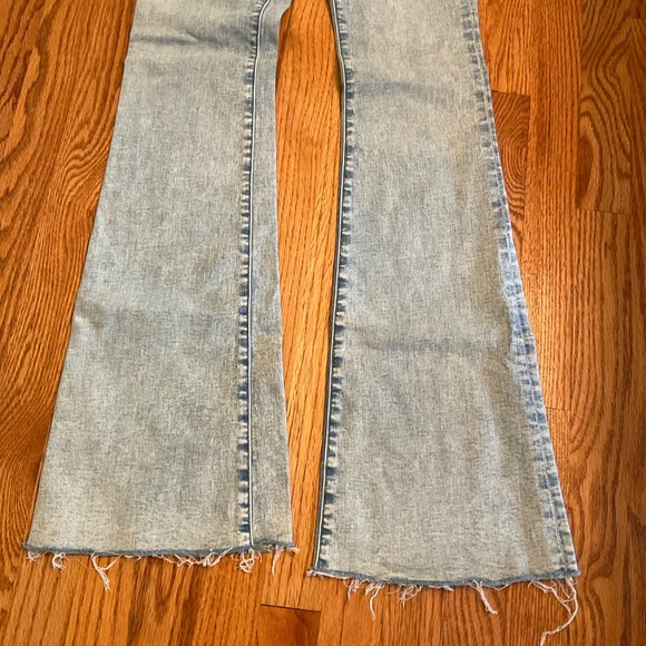 Frame High Rise Blue Denim Flare Raw Edge Leg Jeans with Stretch, Size 27 - Picture 9 of 16